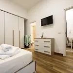 Piazza Garibaldi 118 Апартаменты *