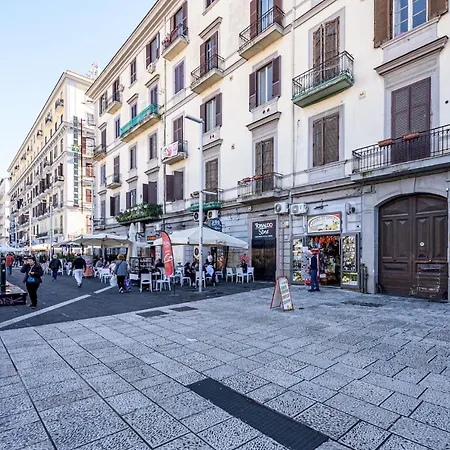 Piazza Garibaldi 118 Апартаменты *
